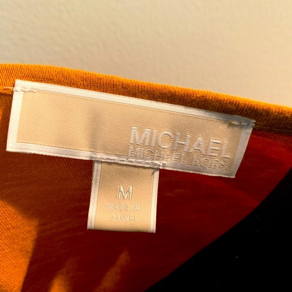 Michael Kors Sleeveless Gold Double Layer Top - Picture 2 of 2